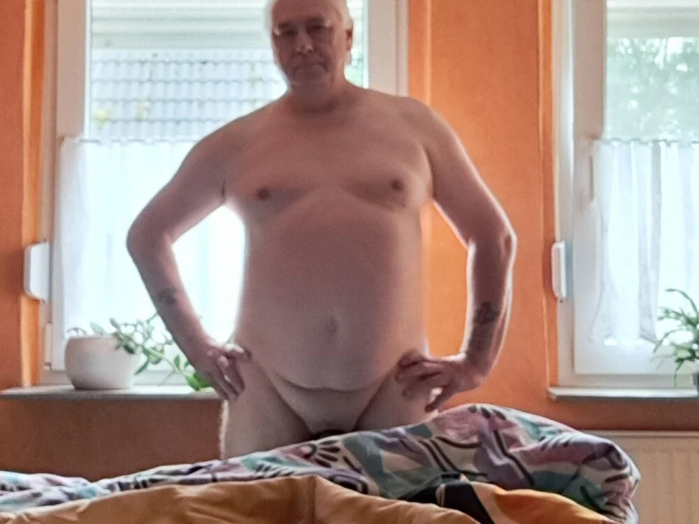 Chat +18 off-line de SchwanzhureXXL