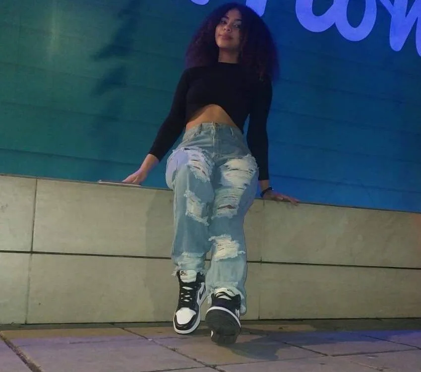 littleebonny: συνομιλία ΧΧΧ εκτός σύνδεσης