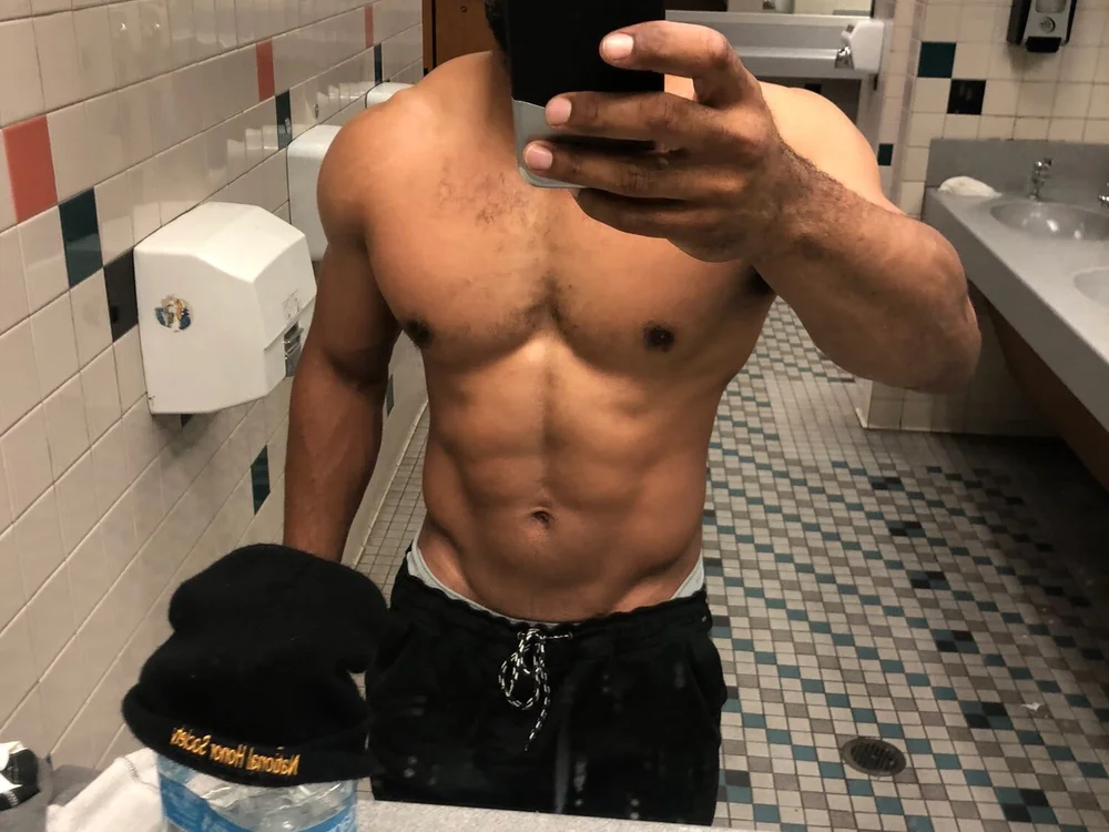 NiceBodyMe's Offline XXX Chat