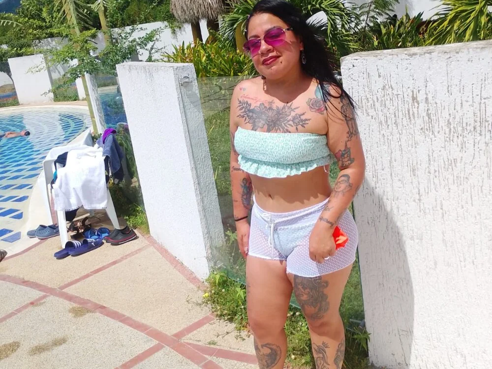 Lola_xxx_Bunny: офлайн-секс-чат