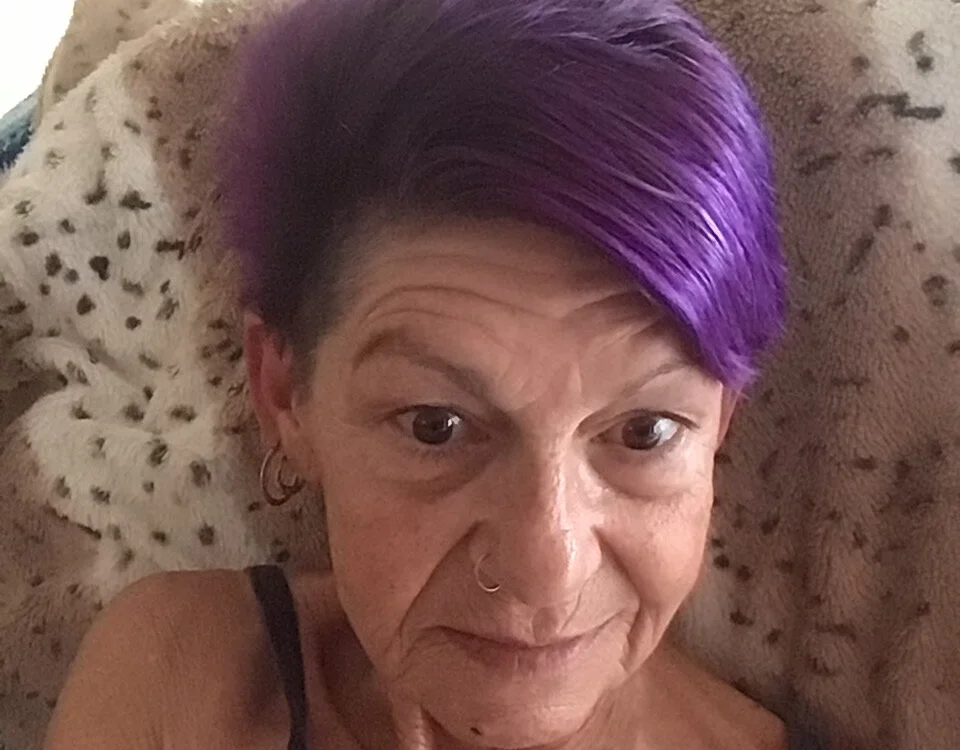 MadaMlouisa offline chatrum