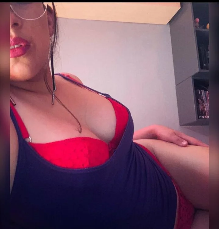 Alessandra-Mex92: συνομιλία ΧΧΧ εκτός σύνδεσης