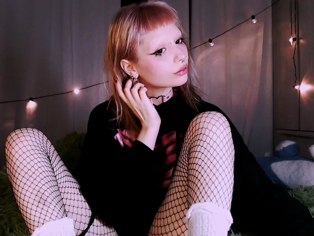 Pink_K1tty offline chat-rom