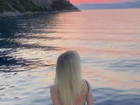 madam_uliis's webcam live show