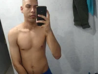 gollfather13 – Naživo XXX chat