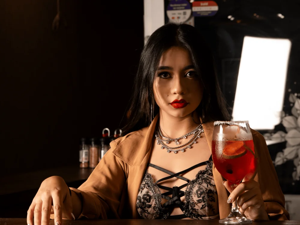 Lily_June Chat XXX Ngoại tuyến