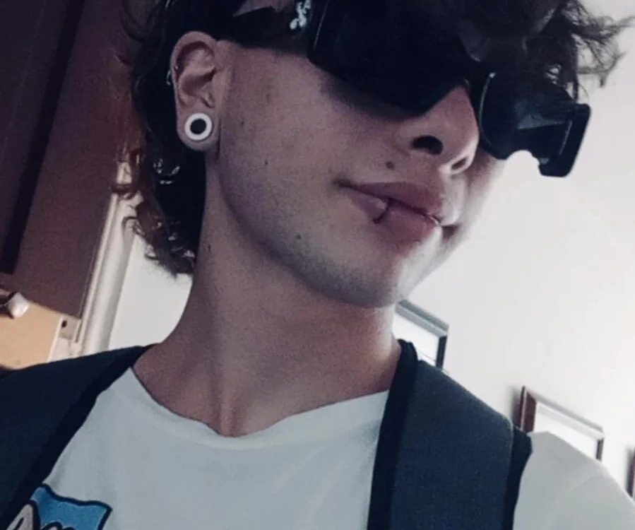 Joel_Miller7 offline chatrum