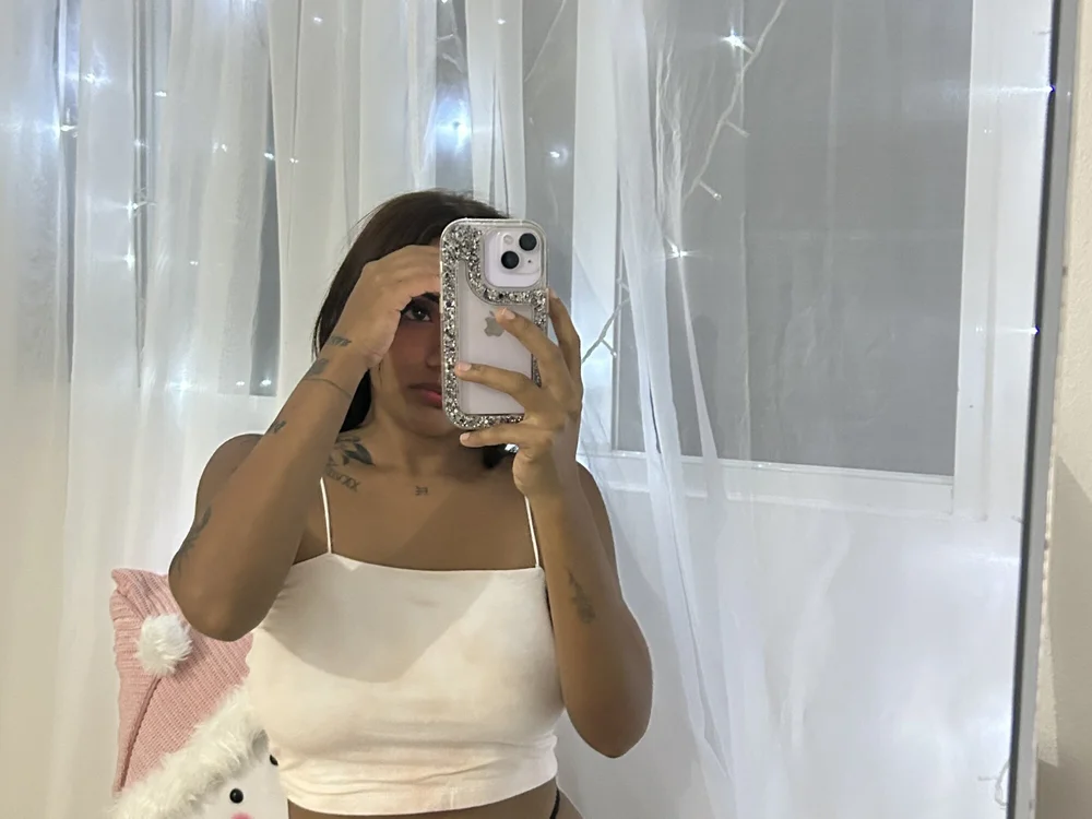 Greypink_ offline chatrum