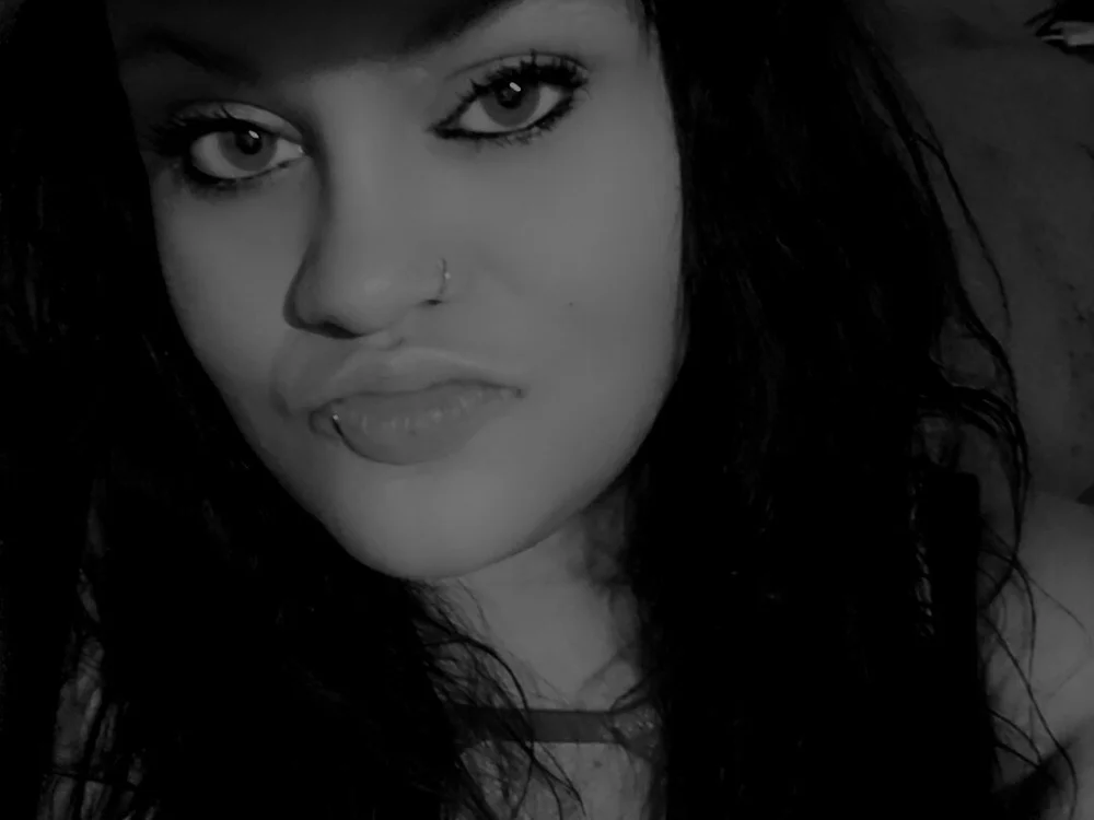 Karmaa89's Offline Chat Room