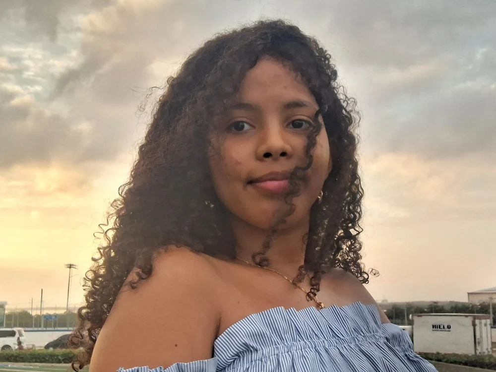 _sofia_brown's Offline Chat Room