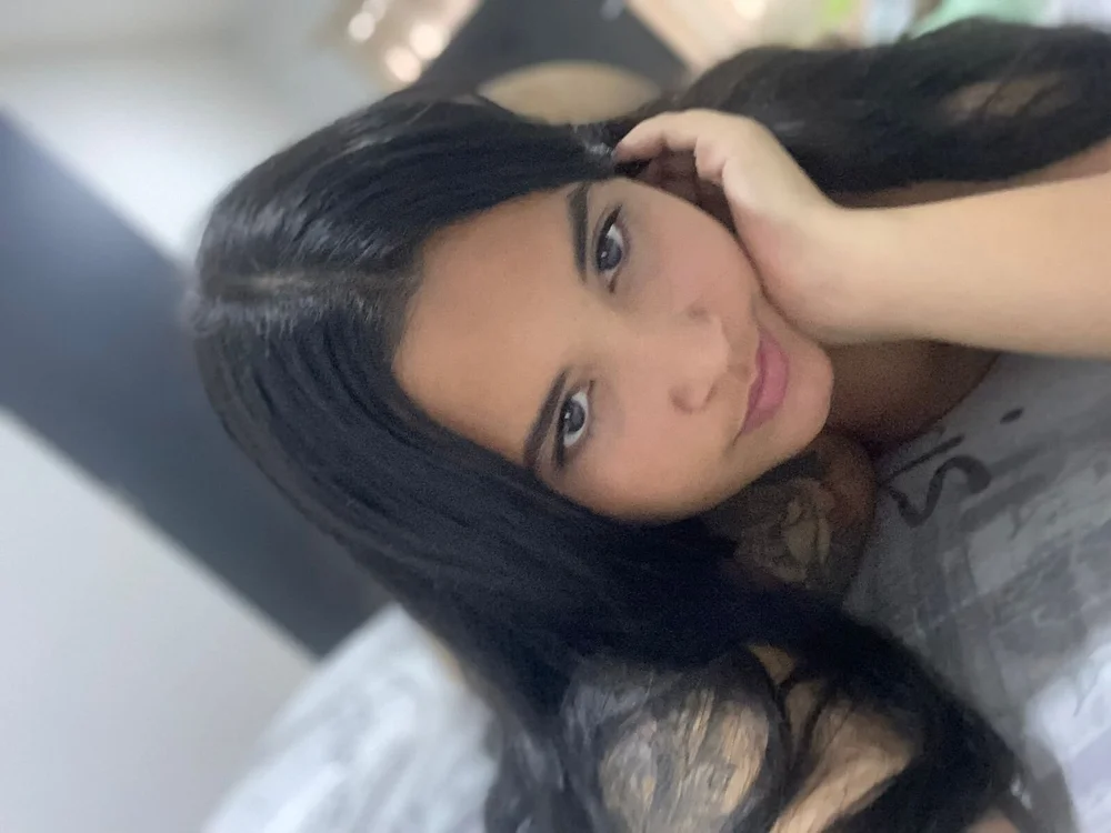 Celia_gutierrez offline chatrum