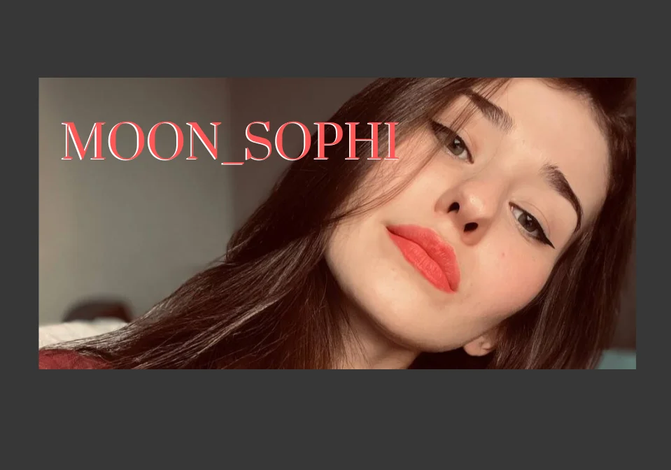 Moon_Sophi offline chatrum