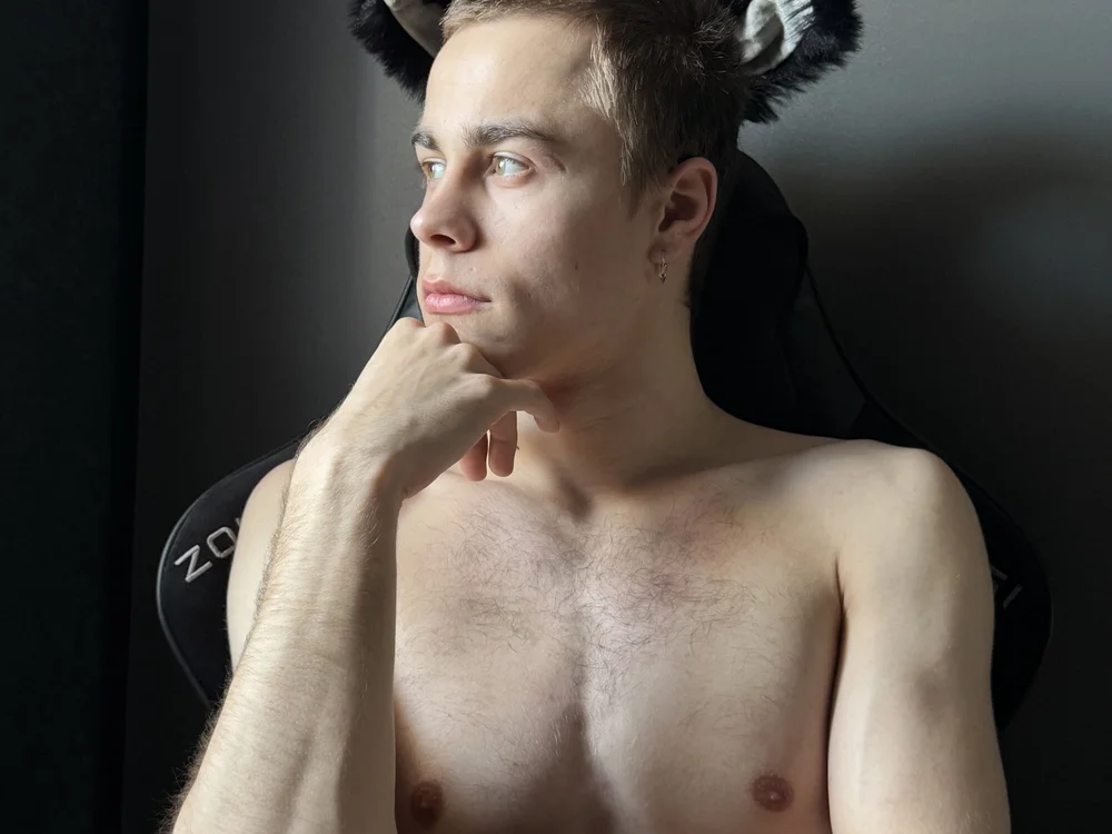 Romanooff's Offline Chat Room