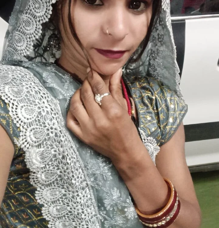 Nitya_rajpoot Offline XXX-chat