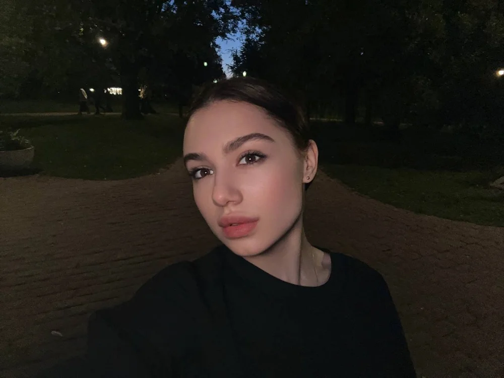 FrankieViall's Offline XXX Chat
