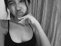 Nataly-princess' Offline Chat Room