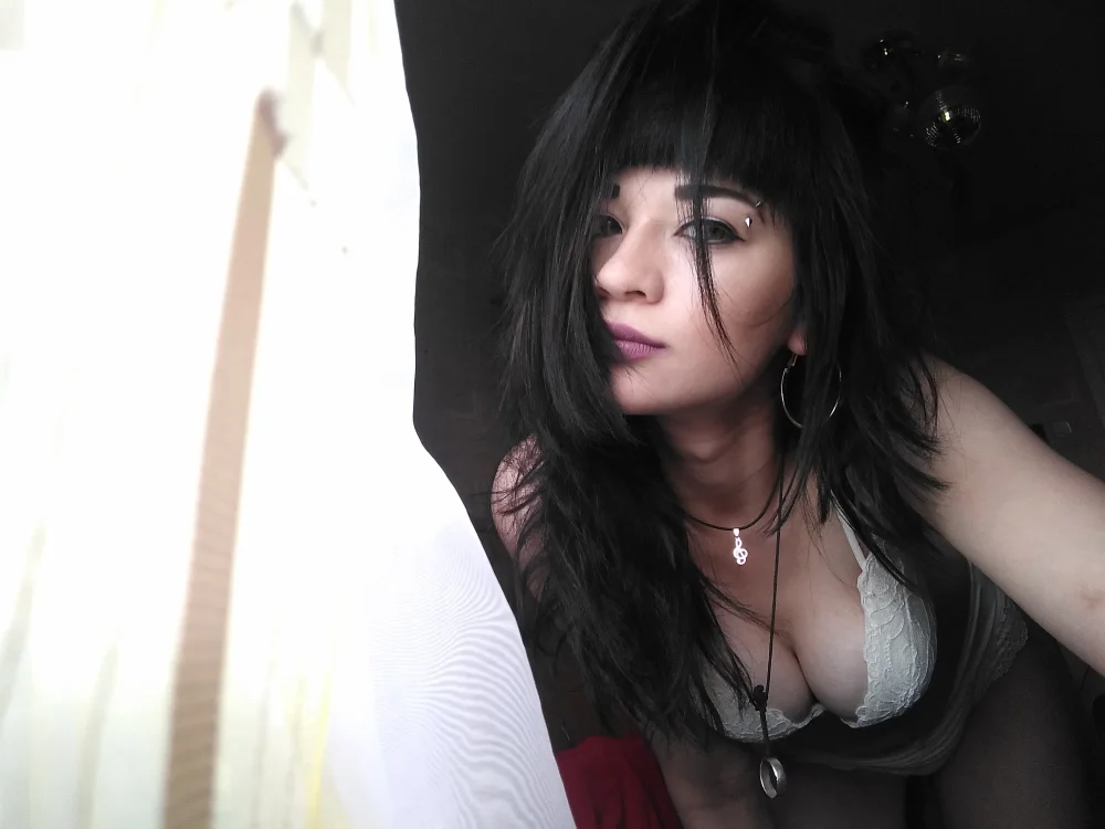 Abela_Angel offline chatrum