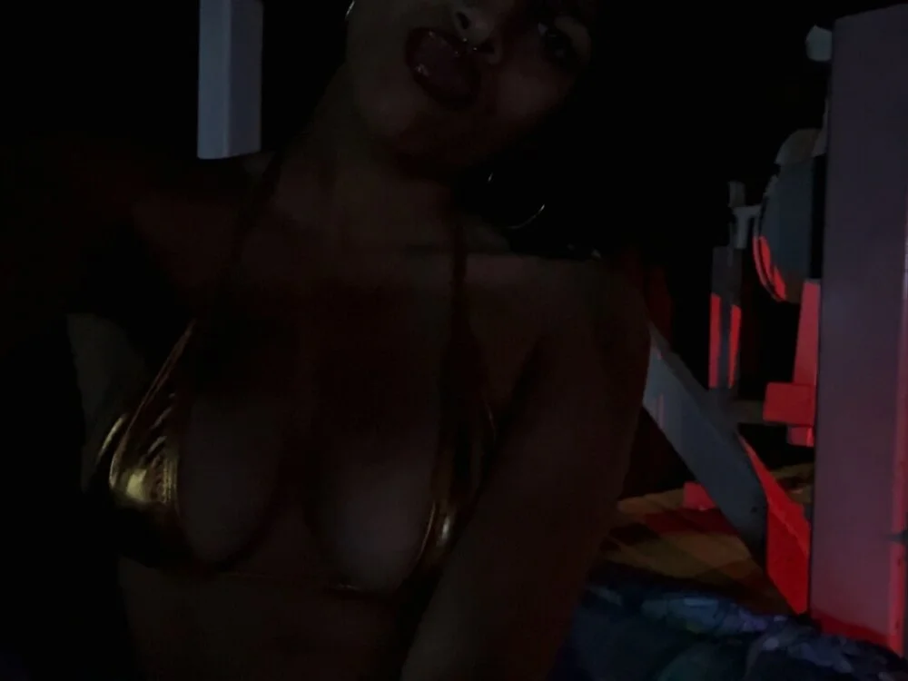 Chatroom XXX hors ligne de jasminephoenix