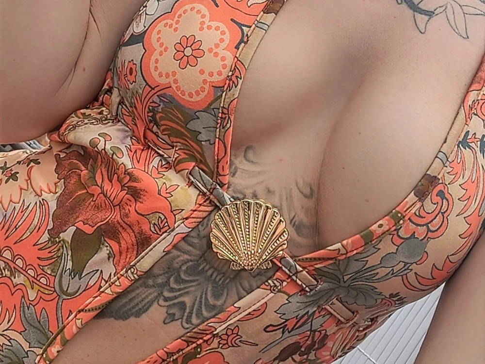 piinky Chat XXX offline