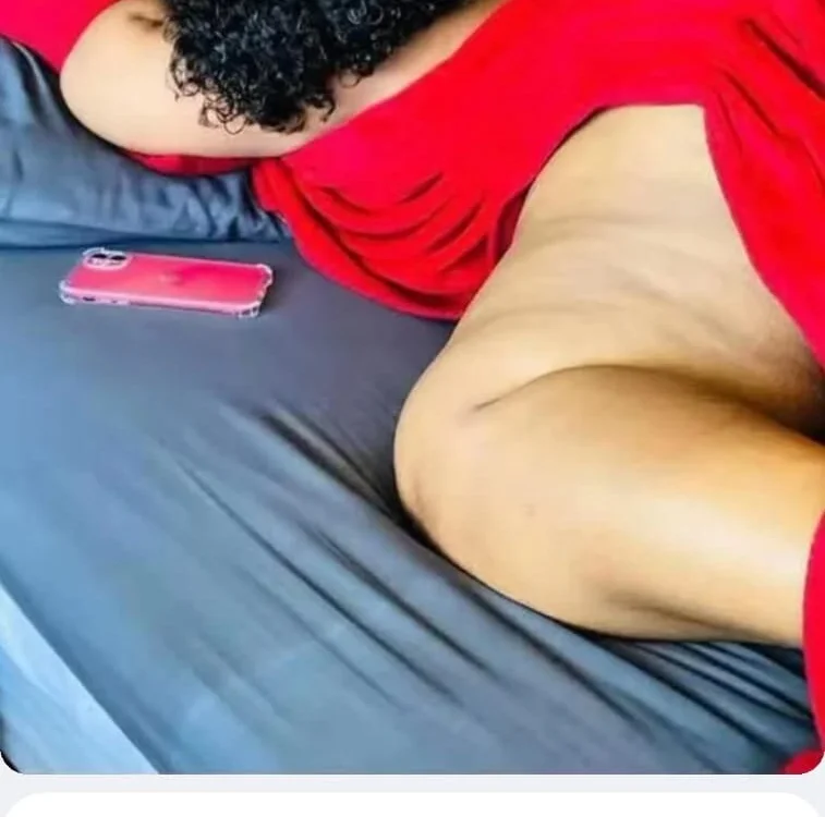 sweet_chubby1 Ruang Obrolan Offline