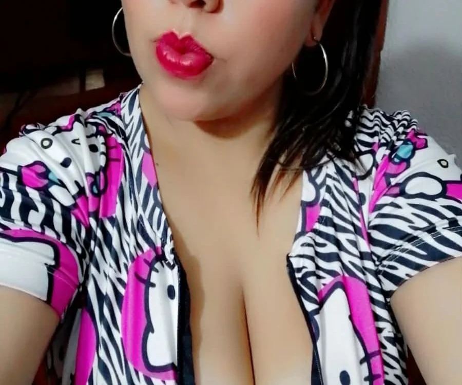 catalina_queen_cn Adlı Modelin Çevrimdışı XXX Sohbeti
