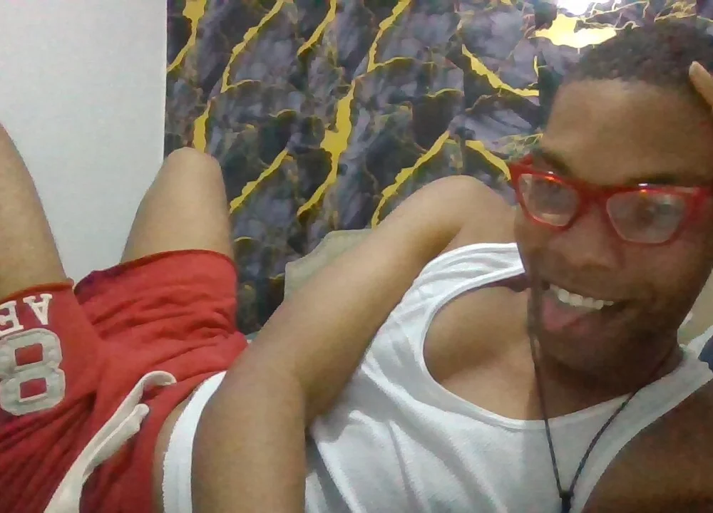 cocoabutterboy's Offline Chat Room