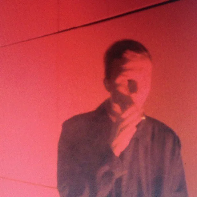 lpvolcano's Offline Chat Room