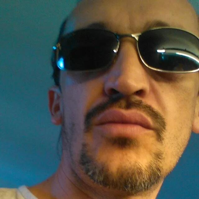 Jacksoloss' Offline Chat Room