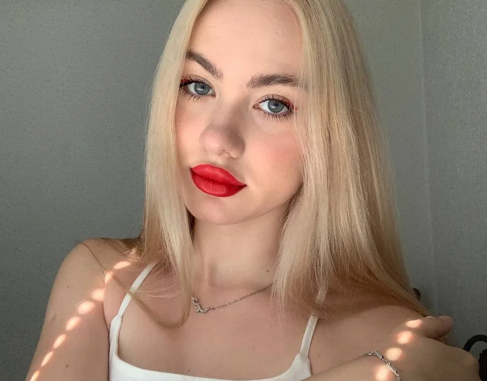 PrimroseBuffkin's Offline Chat Room