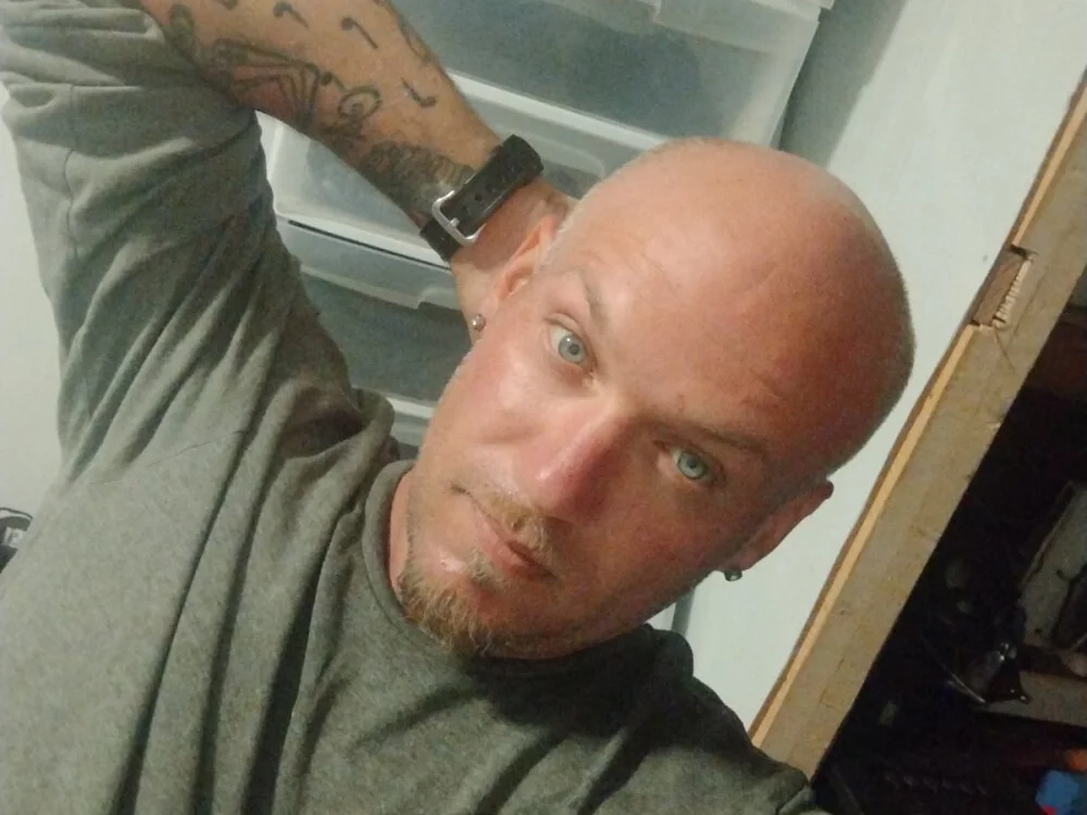 Chatroom XXX hors ligne de CherryDetail955