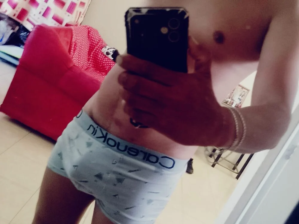 jirafa1995 Adlı Modelin Çevrimdışı XXX Sohbeti