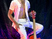 Модель deivid_bigcock1