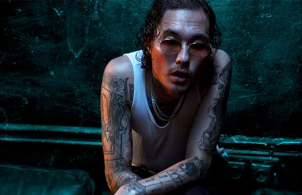 Michael_crazy666n Offline XXX chat