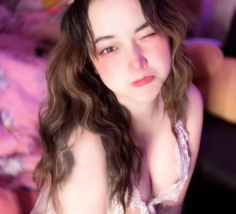 Teerapron's Offline Chat Room