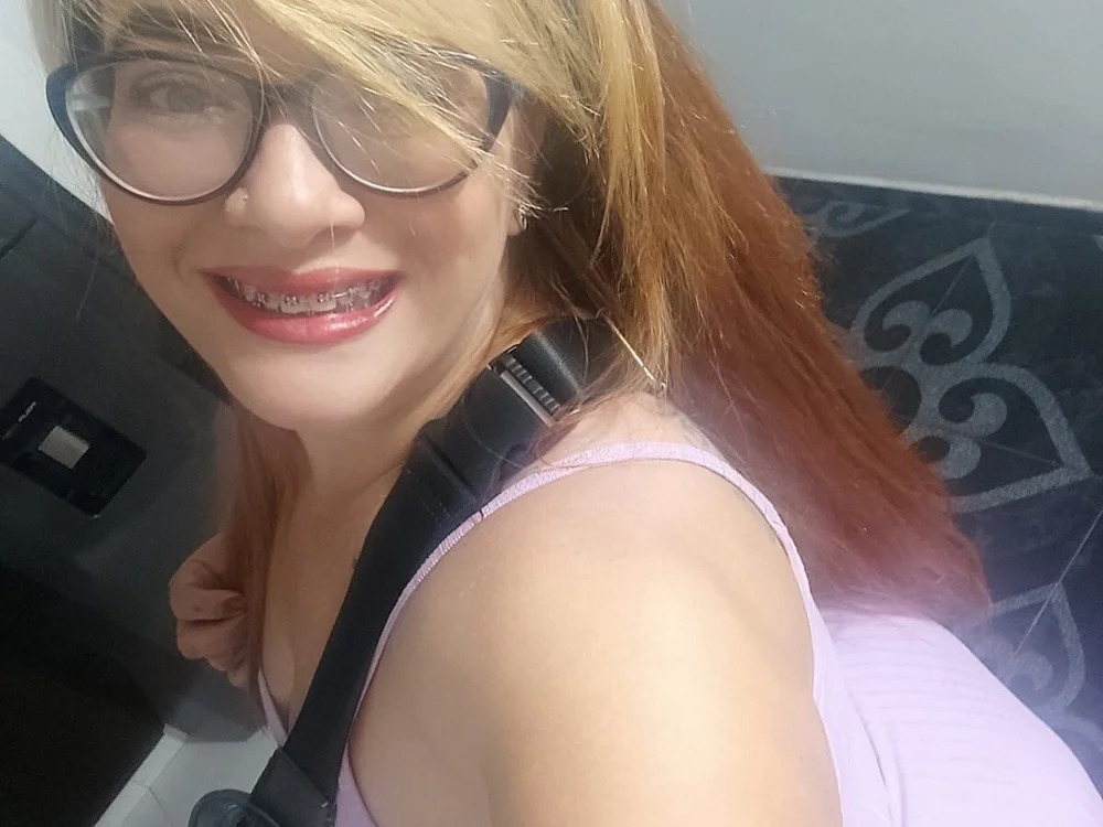 karolrabbit's Offline XXX Chat