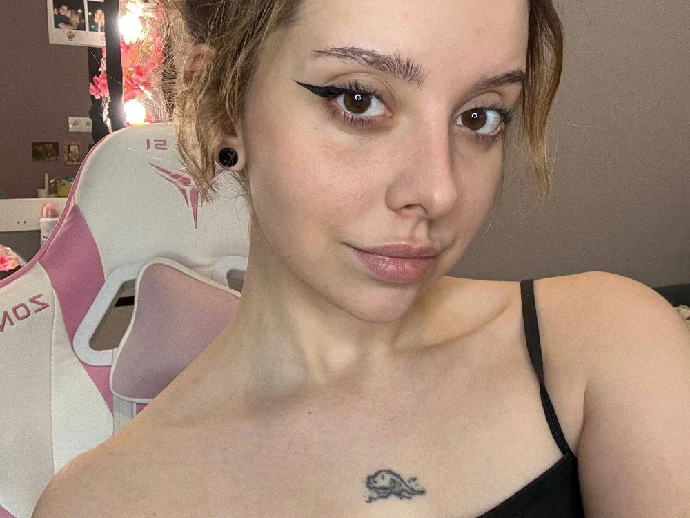 smoky-kira's Offline XXX Chat