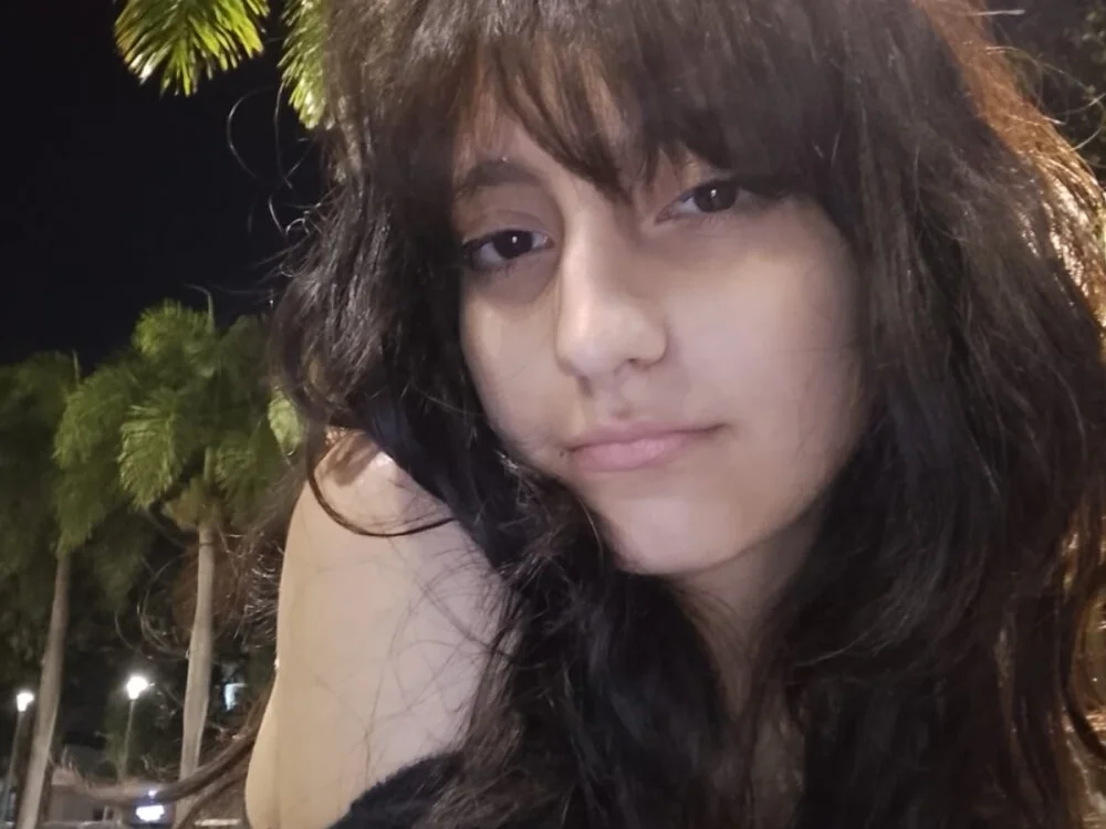 Офлайн-чат XXX LunaaHarper