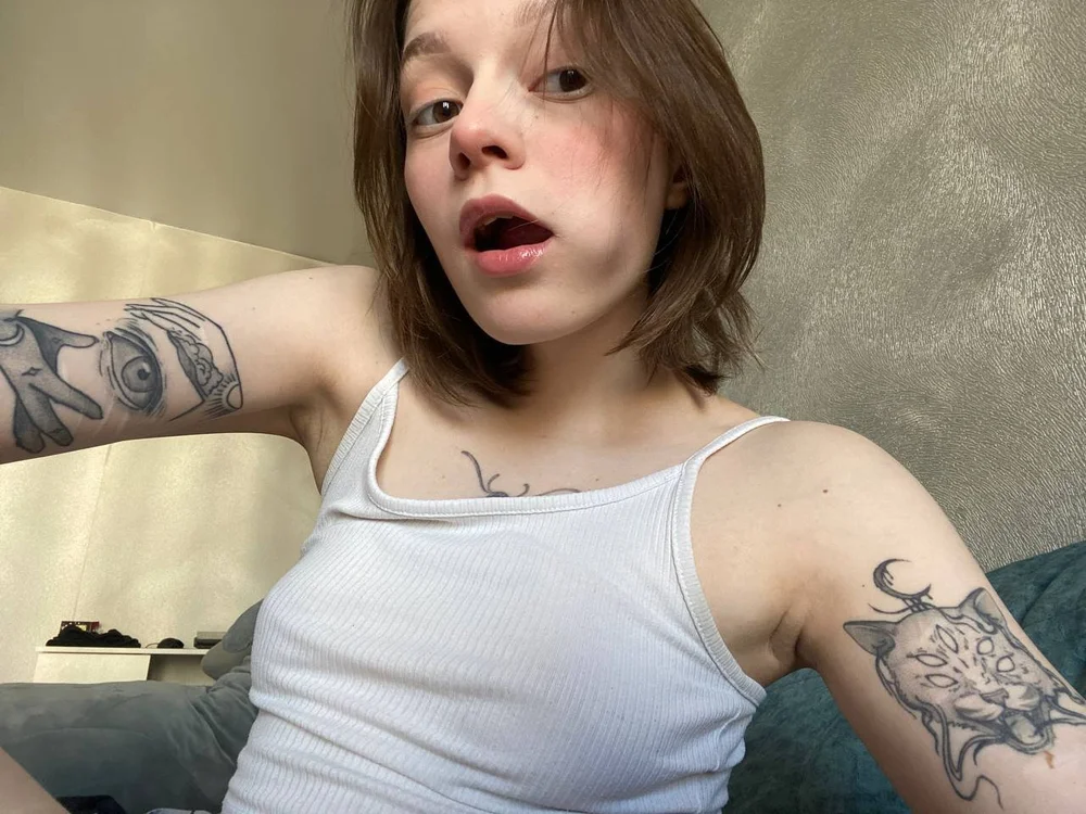 Chatroom XXX hors ligne de MirnaBasora