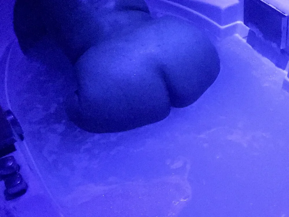 Carolzinha96 离线XXX聊天