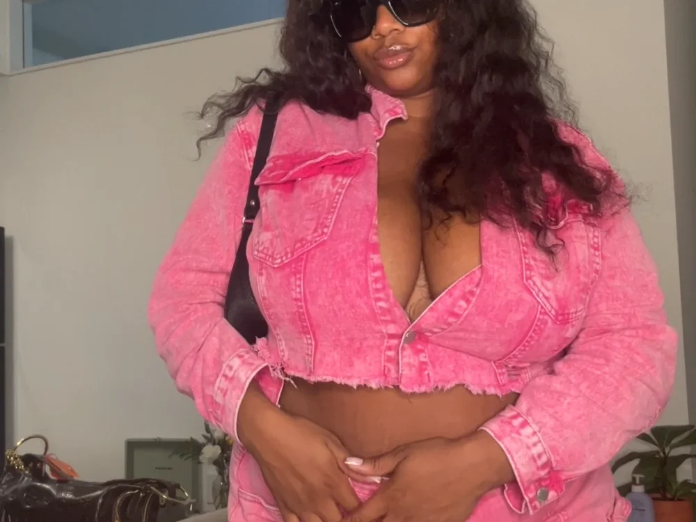 Czat XXX offline – KaylaAngel