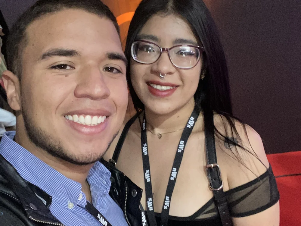 nev_and_val offline chatrum