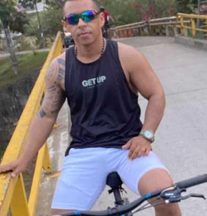 charly123tulua's most recent online preview