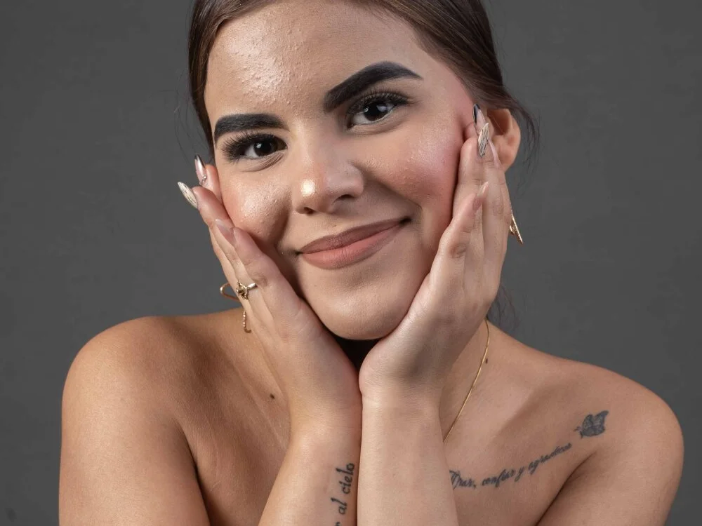 Offline XXX chat Emily__Cute__