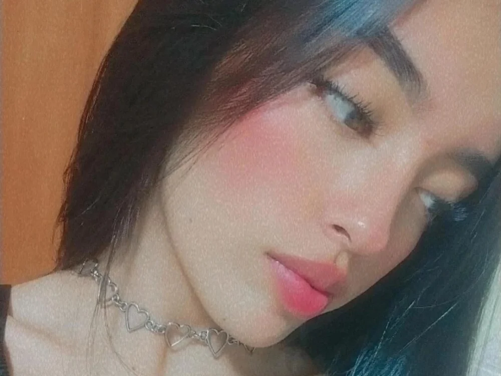 Anahy_Hall's Offline XXX Chat