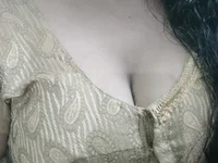 Monika_telugu_queen's webcam live show