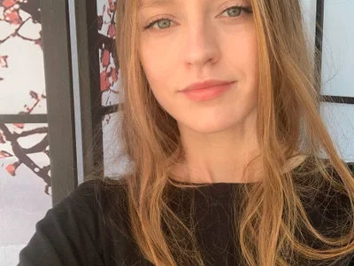 DriveThruAnakonda - Girl 