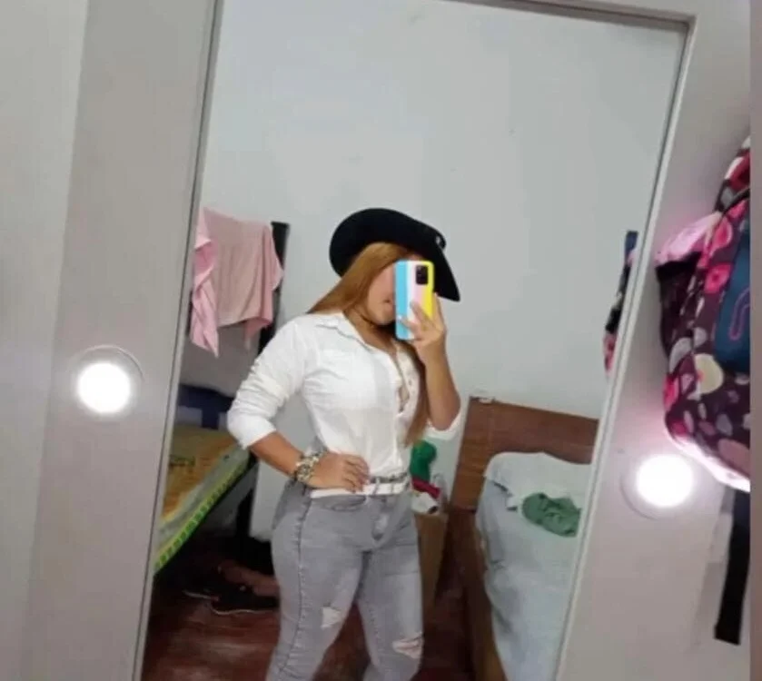 Bilik Sembang Luar Talian Majocarriazo