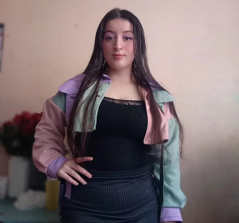 violet_bunnyy's Offline XXX Chat