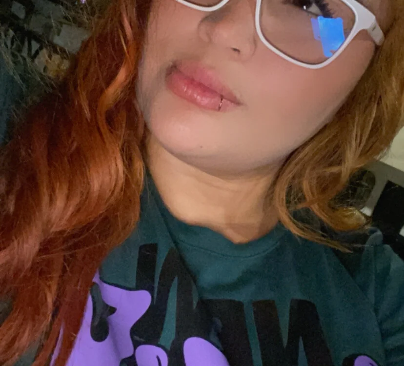 AshleyVXo 離線 XXX 聊天