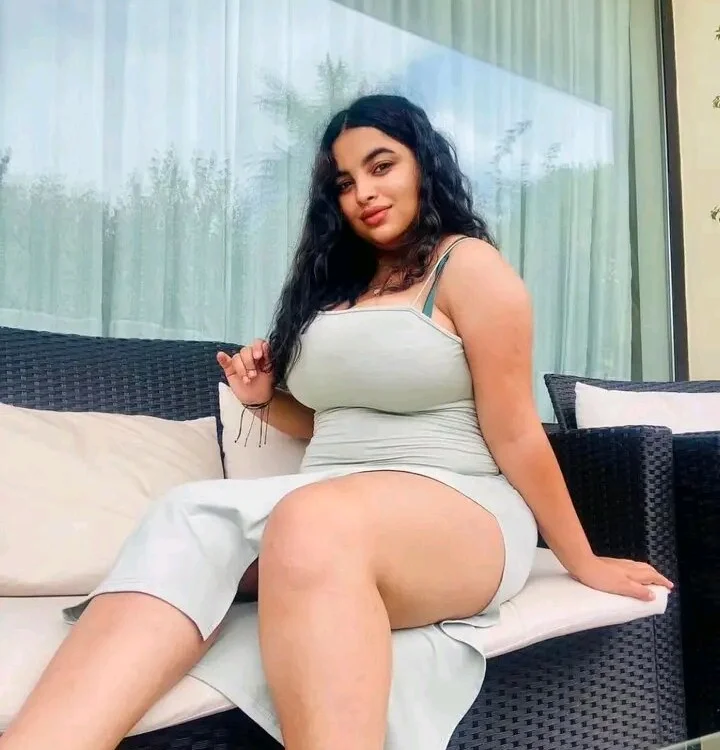 Chahd_Arabica's Offline XXX Chat